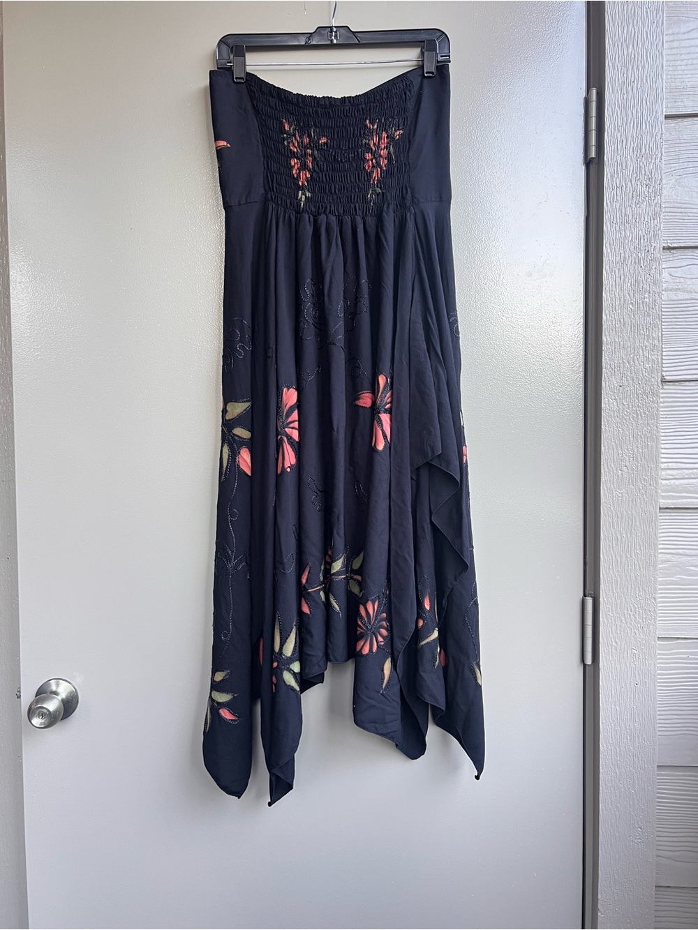 Vintage Y2K Strapless Floral Hanky Hem Maxi Dress OS Boho Cottagecore Embroidery - Picture 4 of 10
